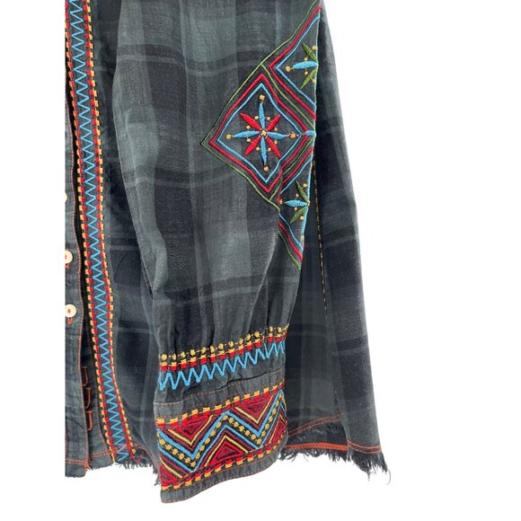 3J Workshop Johnny Was Plaid Shirt Embroidered Accents Fringe Hem Womens S - Picture 4 of 8